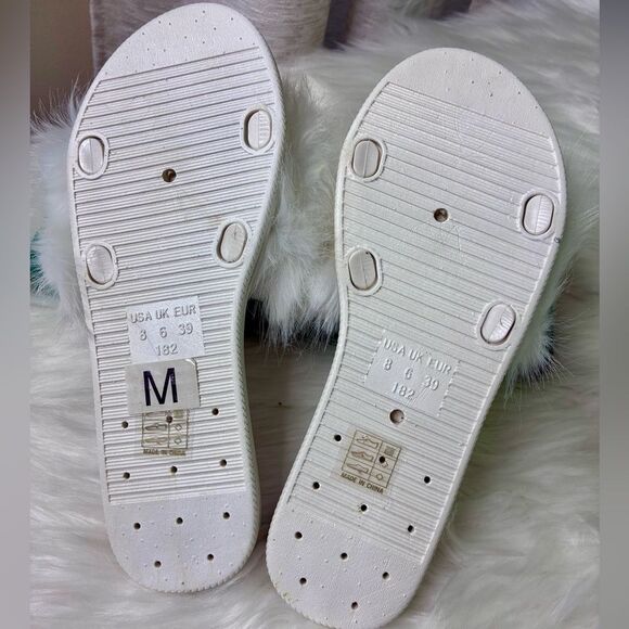 NIB Lauren Lorraine Fluffy White Sparkled Sandals - Picture 7 of 11